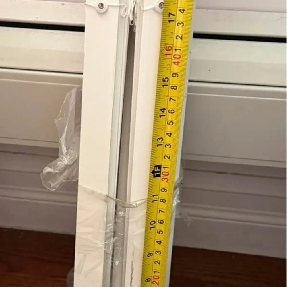 22in window blind